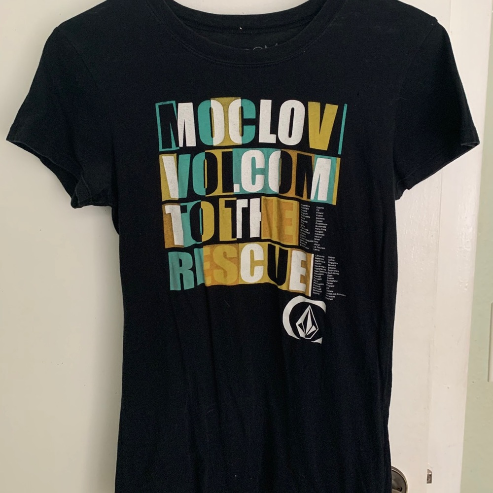 Women’s Volcom Shirt